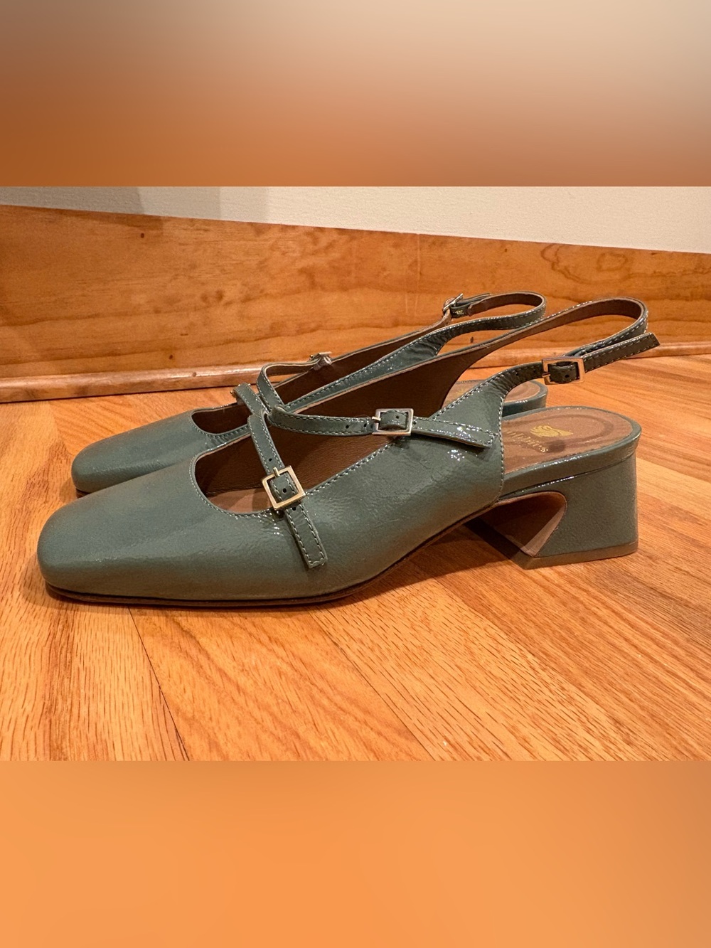 LIKE NEW Bobbies Paris Slingback Mary Janes Becca - Sage Green
